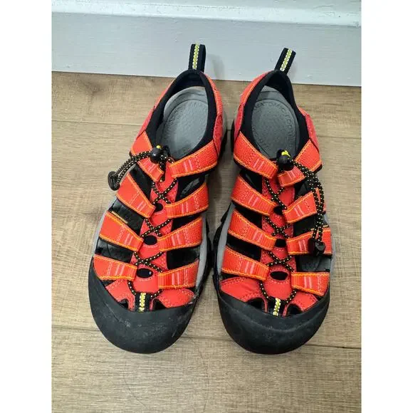 Keen Women Closed Toe Water Hiking Sandals Size 9 Orange - Picture 3 of 6